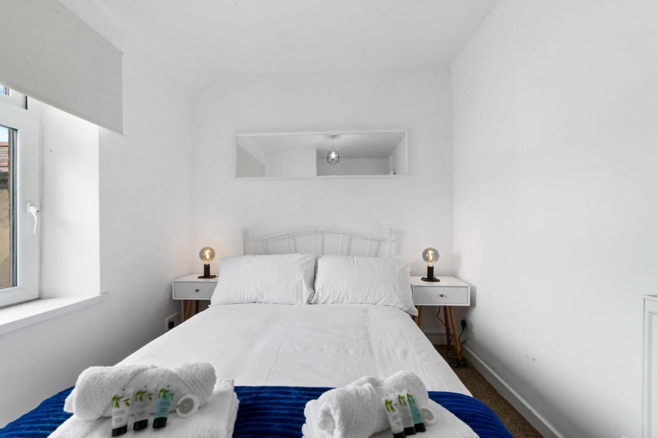 Village Cwtch Whitchurch 2 Bedroom Apartment 卡迪夫 外观 照片